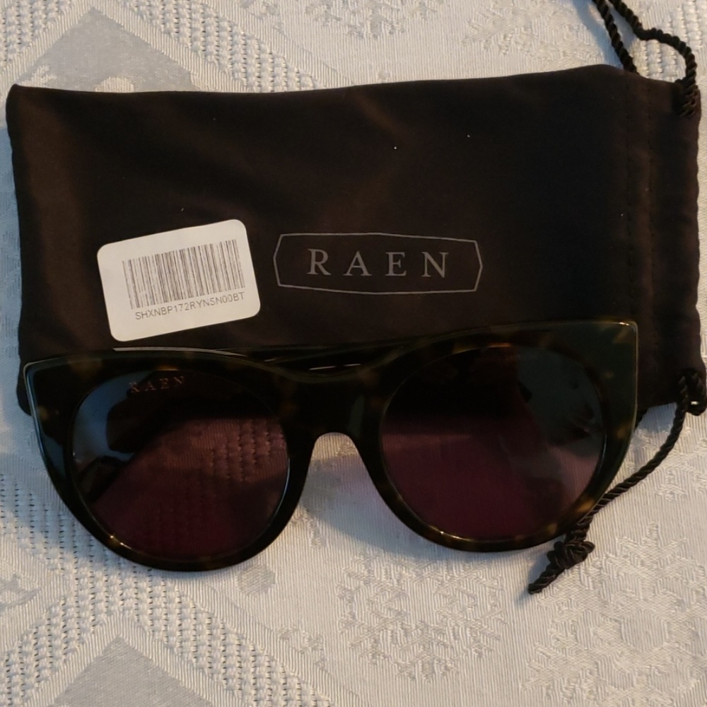 Brand New* Raen tortoise shell sunglasses